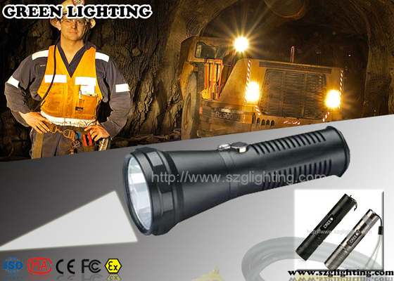 Torche anti-déflagrante rechargeable 400 mètres allumant la source lumineuse de la gamme 5W LED