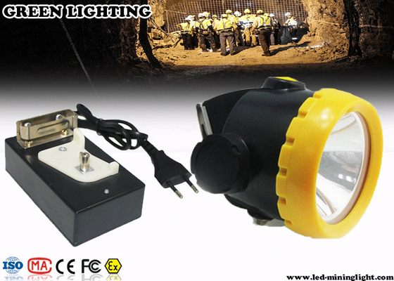 La corrosion rendent le phare rechargeable résistant de LED