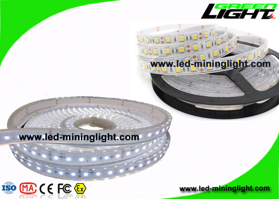 Intense économie d'énergie flexible des lumières de bande de la sécurité 24V LED de luminosité 5500K IP68