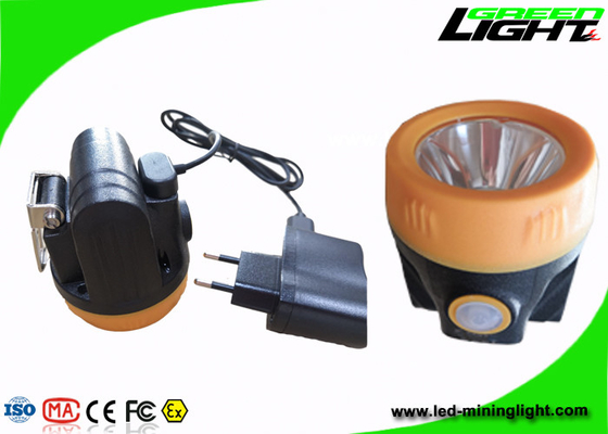 capacité de extraction menée rechargeable de batterie de la lampe de chapeau 10000lux 3.8Ah avec le chargeur d'USB