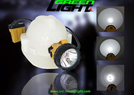Le grand phare rechargeable anti IP68 explosif GL12-A de la puissance 348lum LED a attaché le chapeau