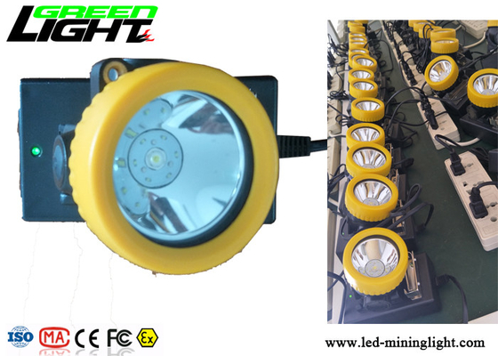 Matériel imperméable antichoc d'ABS de l'éclat IP68 de la lampe 5000lux de casque de mineurs rechargeables