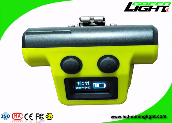 Luminosité anti-déflagrant de extraction mené rechargeable sans fil du chapeau lampIP68 intense