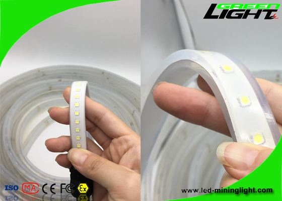 Matériel blanc frais mené flexible imperméable de Sillicone de couleur de lumières de bande de RVB SMD 5050