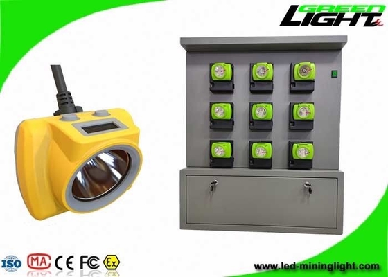 Le double chargeur latéral étire le chapeau de extraction sans fil allume 18 séries des unités 5V 2A GLC-6