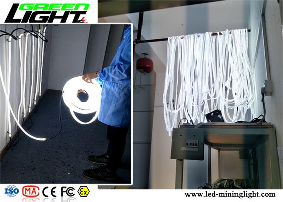 La bande menée blanche chaude de bande allume 60 LED SMD5050 pour éclairage dangereux/sûr de secteur