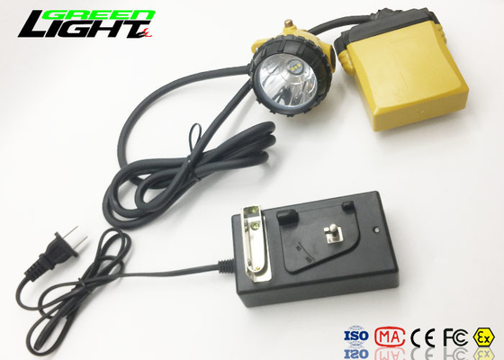 Lumière menée rechargeable imperméable du casque Ip68 antichoc, phare mené de puissance élevée pour le fonctionnement