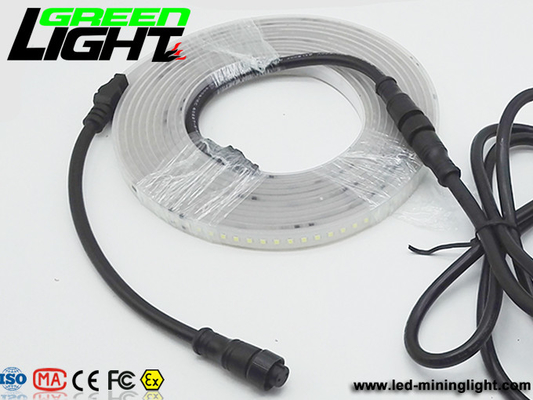 SMD5050 blanc chaud 16W IP68 a mené les lumières de bande imperméables