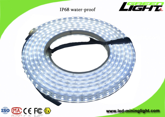SMD5050 22Lum 16W/M Led Flexible Strip allume 5500K-6000K