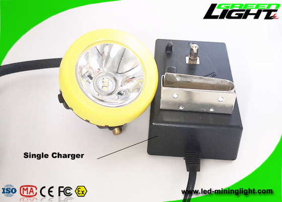 1.67W 7.8Ah a attaché la lampe de chapeau de LED USB chargeant IP68 la sécurité 216lum