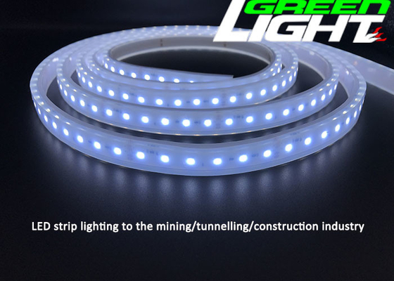 Lumières de bande flexibles imperméables d'EXIBII 17W/M LED SMD2835 110V 1630Lum
