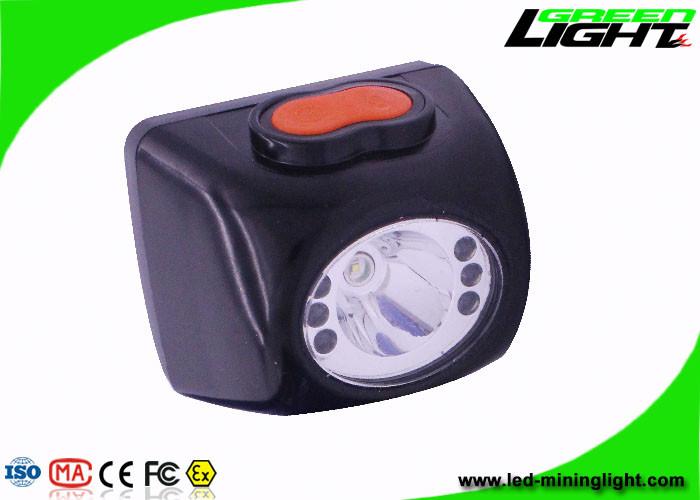 Exploitation industrielle de LED 8000 rechargeables légers Lux High Beam Black Color avec l'écran numérique imperméable avec la corde de sécurité