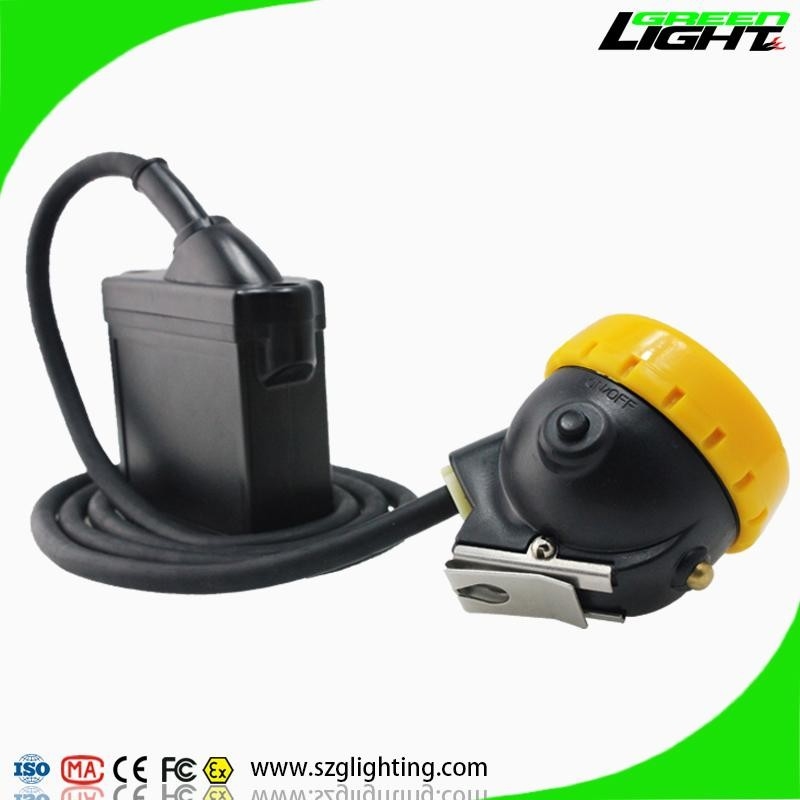 Le chapeau de extraction attaché de poutre élevée allume 10000 Lux With 6.6Ah Li - Ion Battery Pack