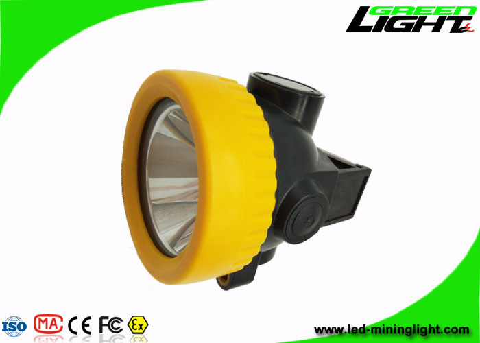 La lampe de chapeau sans fil légère Rechaegeable 4000lux branchent en matériel de PC de chargeur