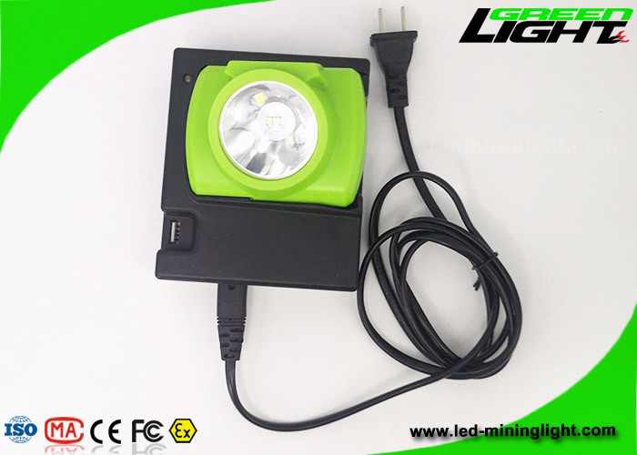 ion sans fil 232lum de lithium de phare de 13000lux 1.78W LED avec l'affichage